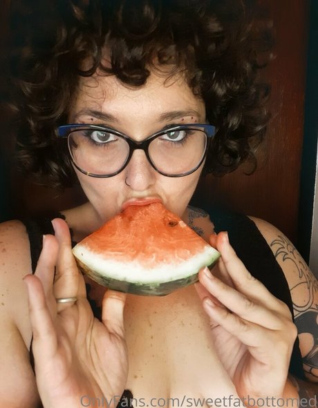 sweetfatbottomed Quick photo