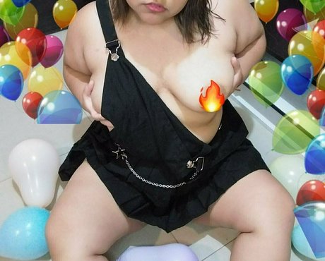 mom onlyfans hot naked photo