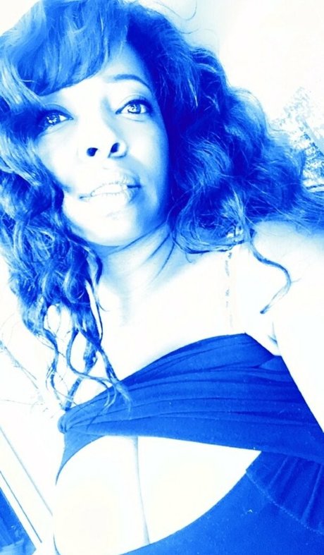 vanessablue Quick photo