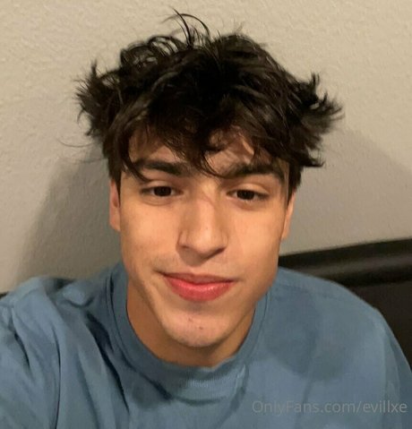 evillxe free pornstar photos