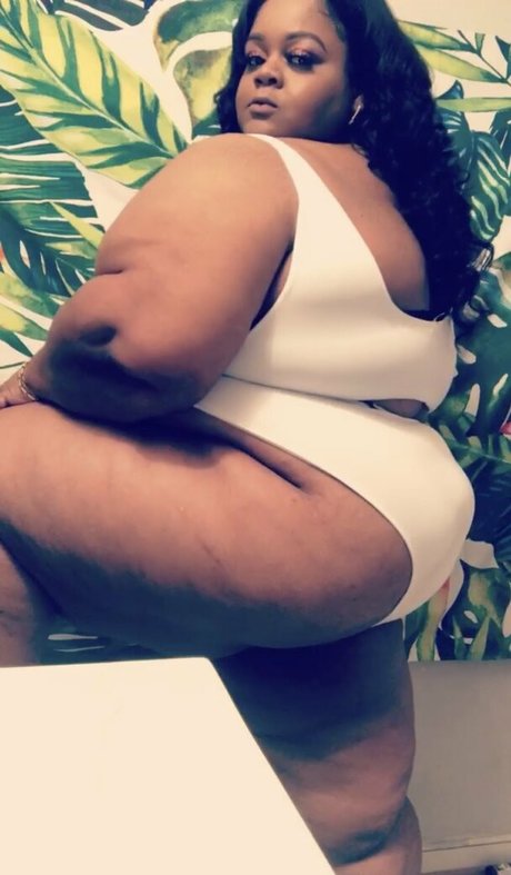 teen natural tits onlyfans erotic pic