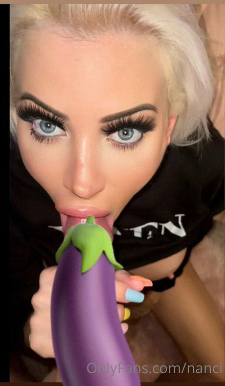 fat pussy onlyfans porn image