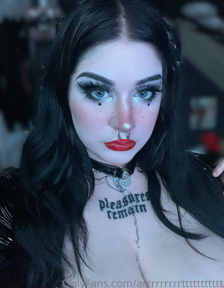 Ur E Mommy star xxx img