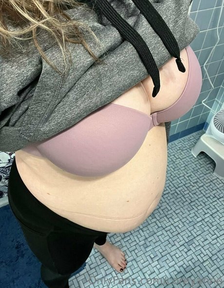 coreyanne sexy actress gallery