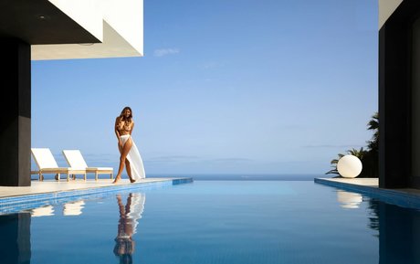 Eva Benetatou model nudes image