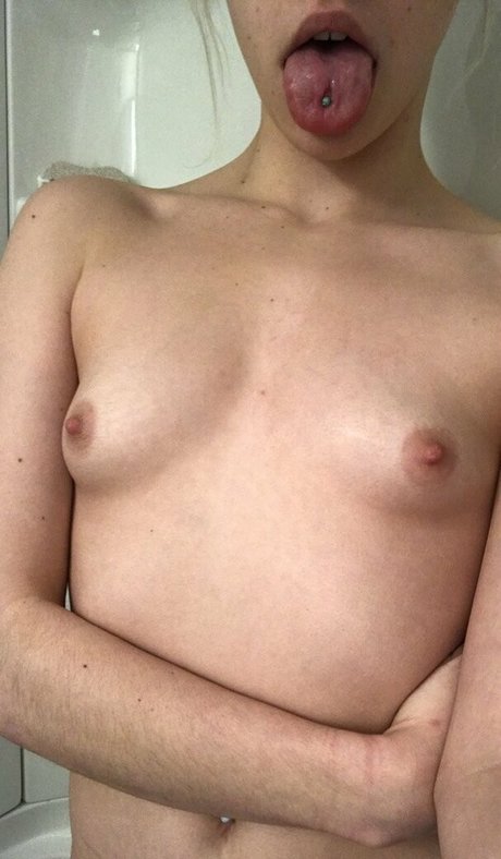 gay young onlyfans nude image