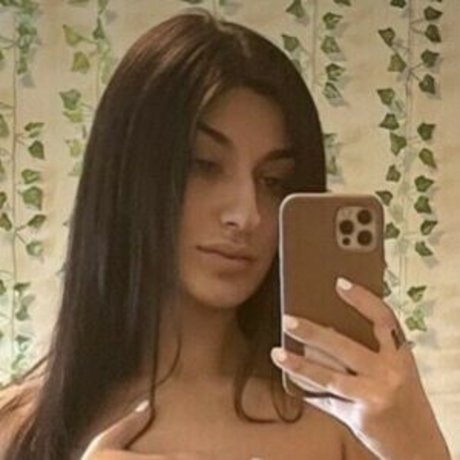 Shareen Pericco star top pics