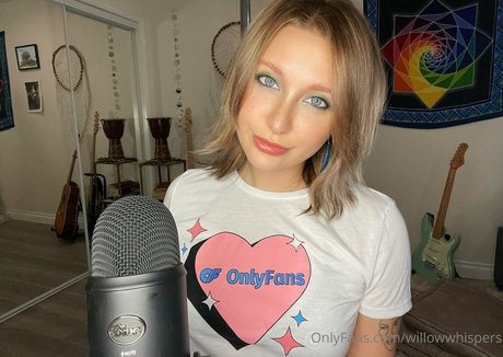 willowwhispers star pornographic images