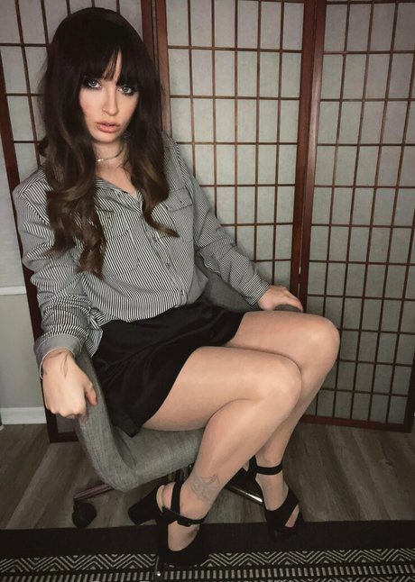 willowwhispers pornstar adult photos