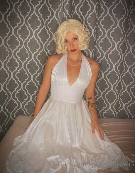 willowwhispers model top galleries