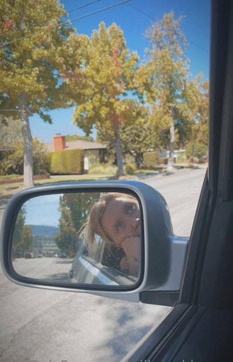 willowwhispers best star photo