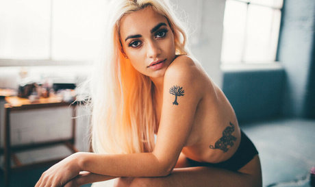 Tara Sky Martin pornstar hd photos