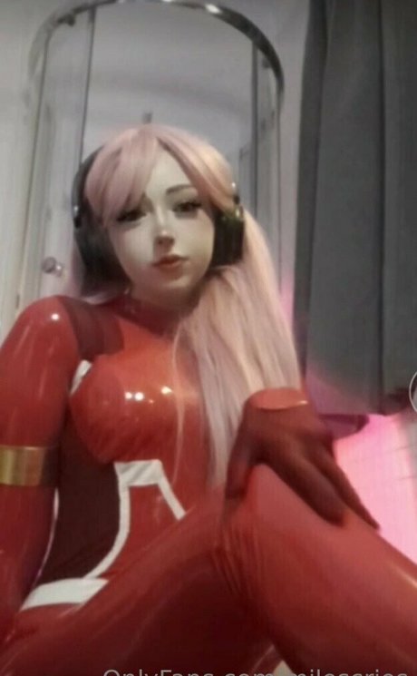 milescries sex actress pic