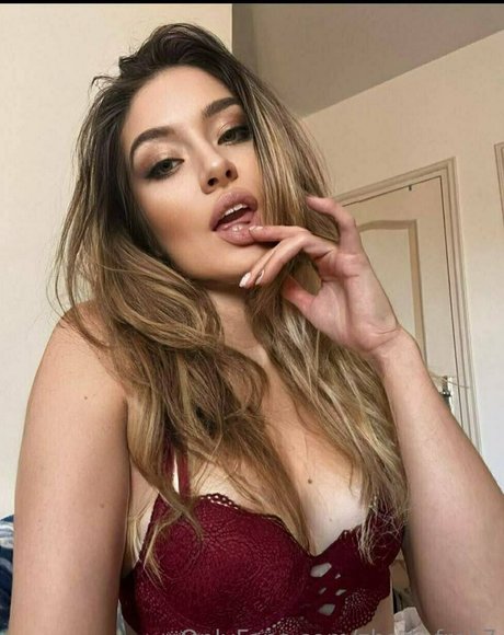 zhadi free7 sexy actress images