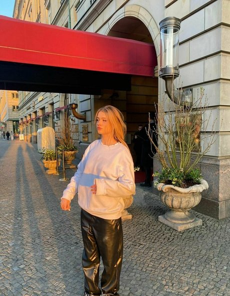 nastynatashy exclusive pornstar images