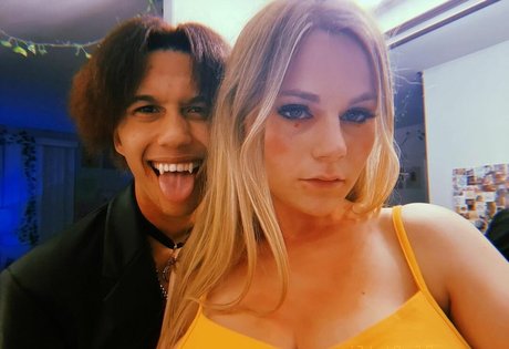 Emily V star pornographic archive