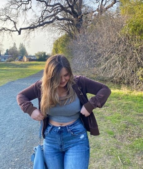 Haley E model sexy picture