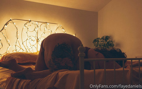 brown onlyfans sexy nude archive