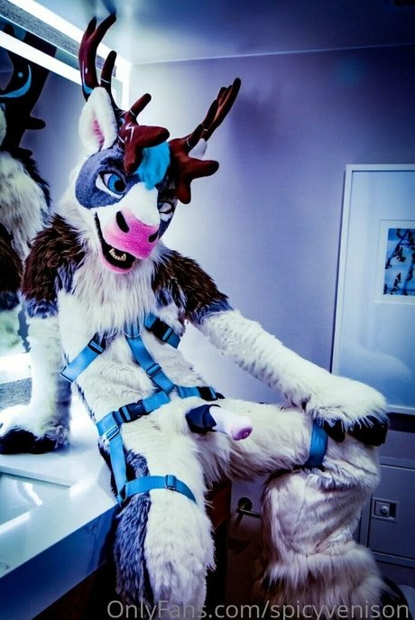 spicyvenison naked actress gallery