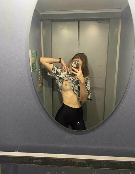 ivonnestark nude actress img