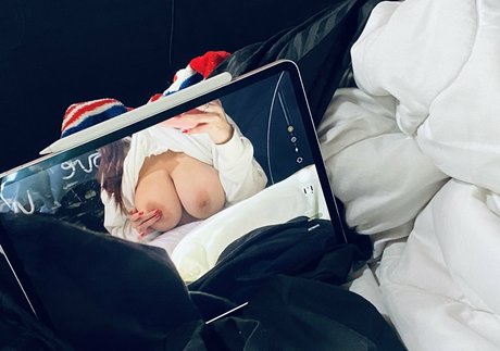 teacher free onlyfans beautiful photos