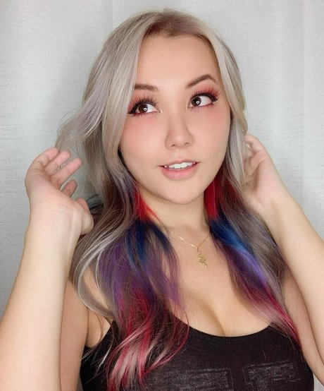 Gina Darling model hd pictures