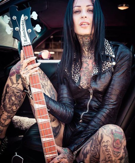 FemkeFTW pornstar galleries