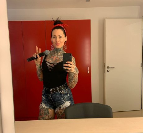 FemkeFTW beautiful pornstar img