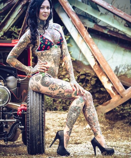 FemkeFTW model xxx picture