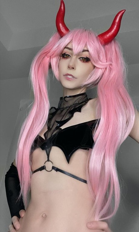 Putrid top model pictures