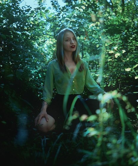 violets cabaret star adult pictures