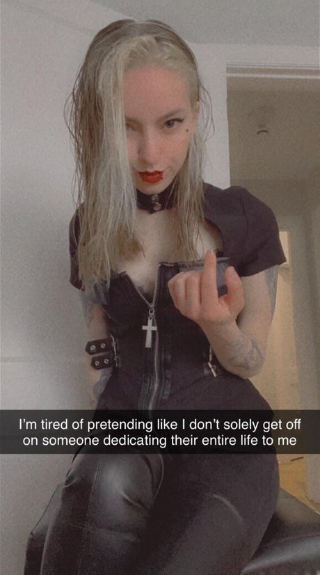 violets cabaret sexy pornstar images