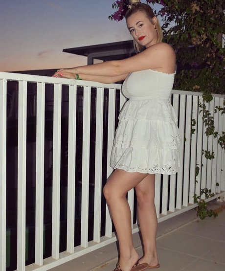 Bobbie Ann free star gallery