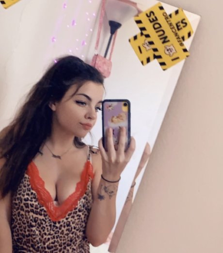 Lilsatanbaby model sexy archive