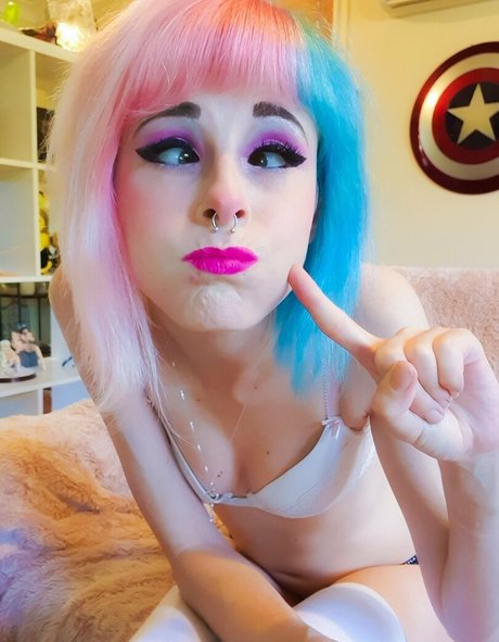 mom onlyfans nudes picture