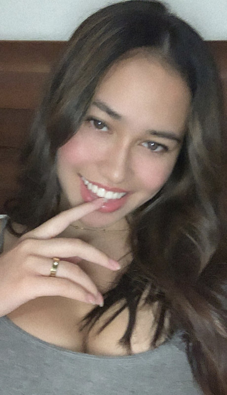 babyanza23 naked star photos