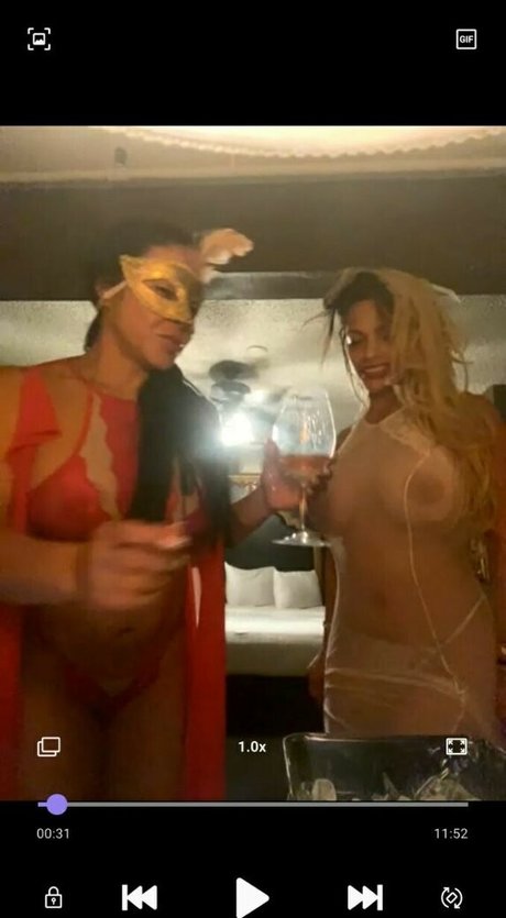 Dayami Padron art star gallery