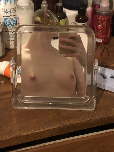 busty redhead teen onlyfans sexy nudes gallery