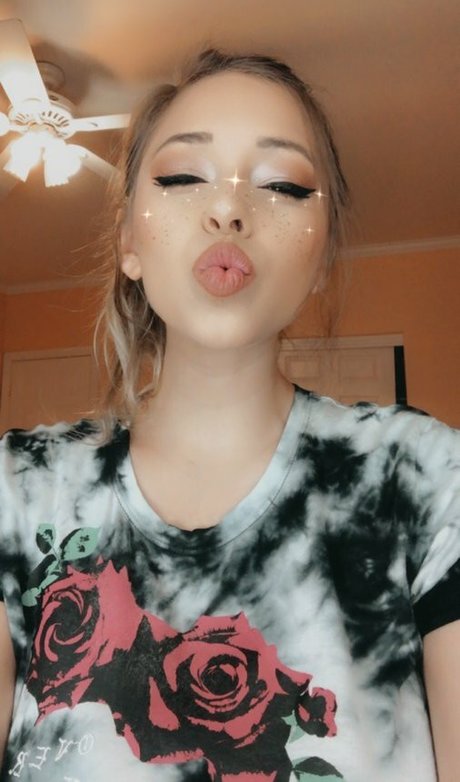 brunette wife onlyfans free porn pictures