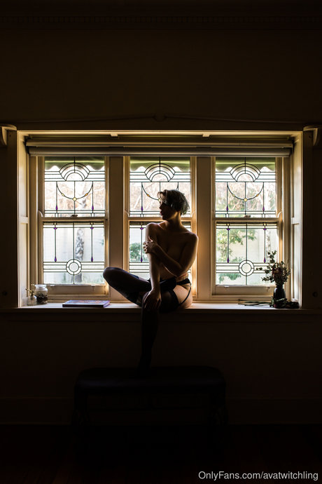 Ava Twitchling pornstar perfect pictures