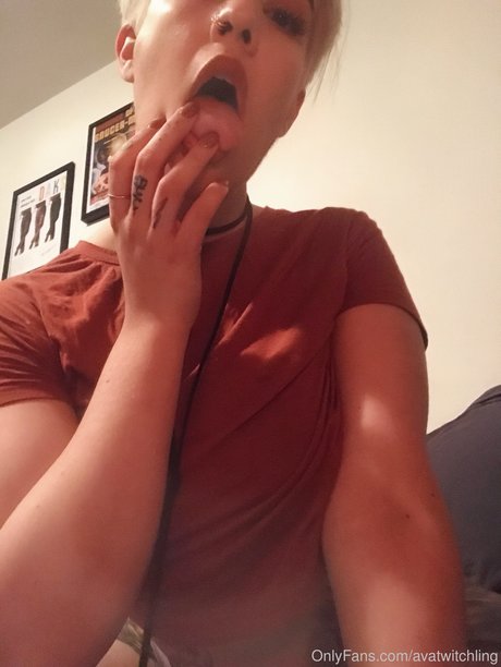 Ava Twitchling star high quality images