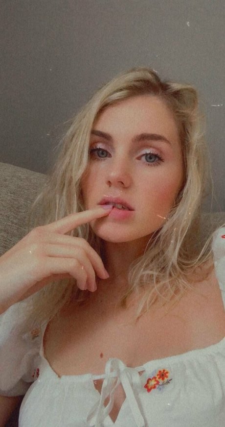 stellarosex pornstar erotic pics