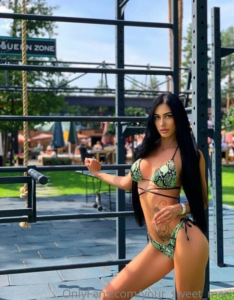 Mari Sweet pretty pornstar pics