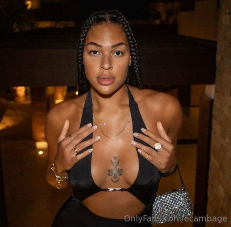 amateur chubby onlyfans art nude galleries