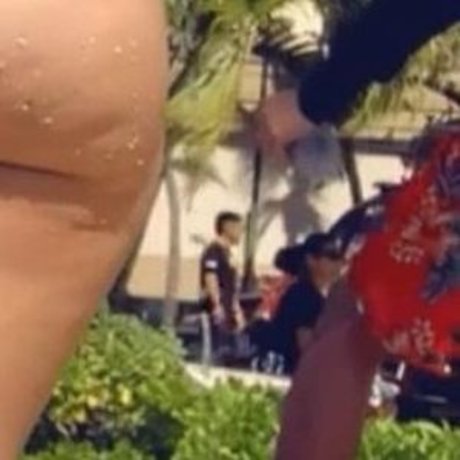 Hershikiss pornstar pretty archive