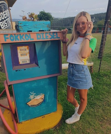 liamekrugerxoxo pornographic star photos