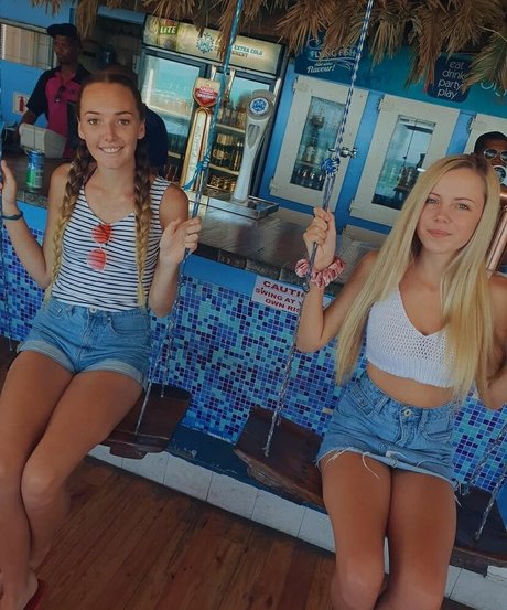 tranny onlyfans art nude photo