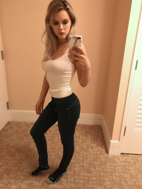 asian feet onlyfans beautiful image