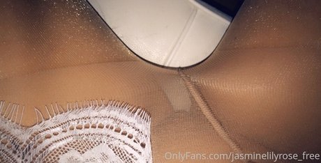 babe brunette onlyfans pretty pictures