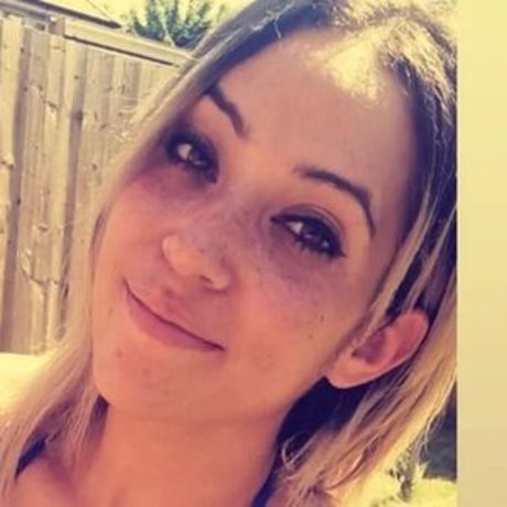 Kim Moor exclusive actress image